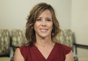 Kristie the tooth extraction patient in Hiawatha, IA: 